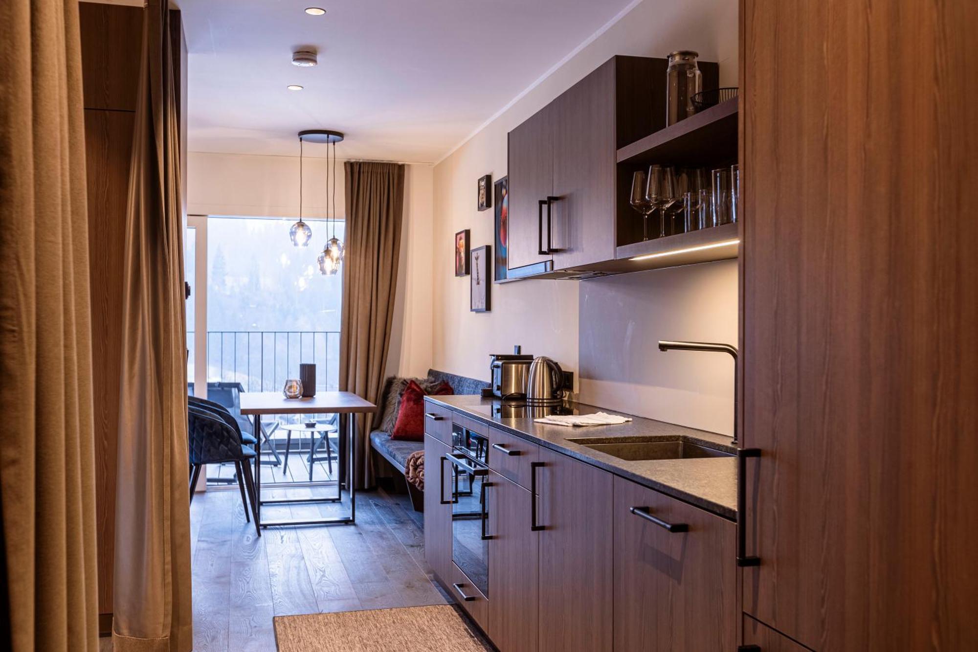 Brixental Suites Hopfgarten By Alps Resorts ホップフガルテン・イム・ブリクセンタール エクステリア 写真