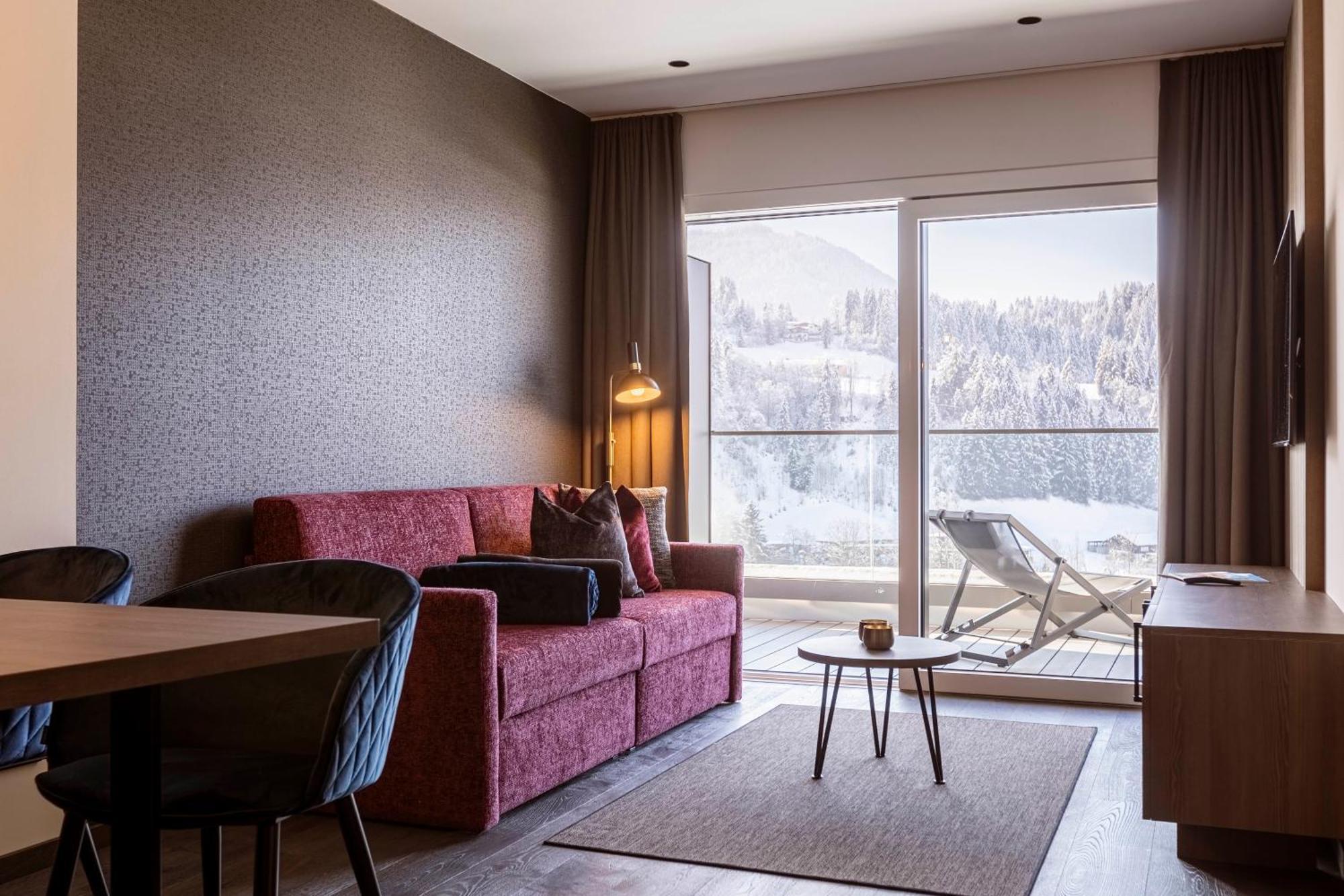 Brixental Suites Hopfgarten By Alps Resorts ホップフガルテン・イム・ブリクセンタール エクステリア 写真