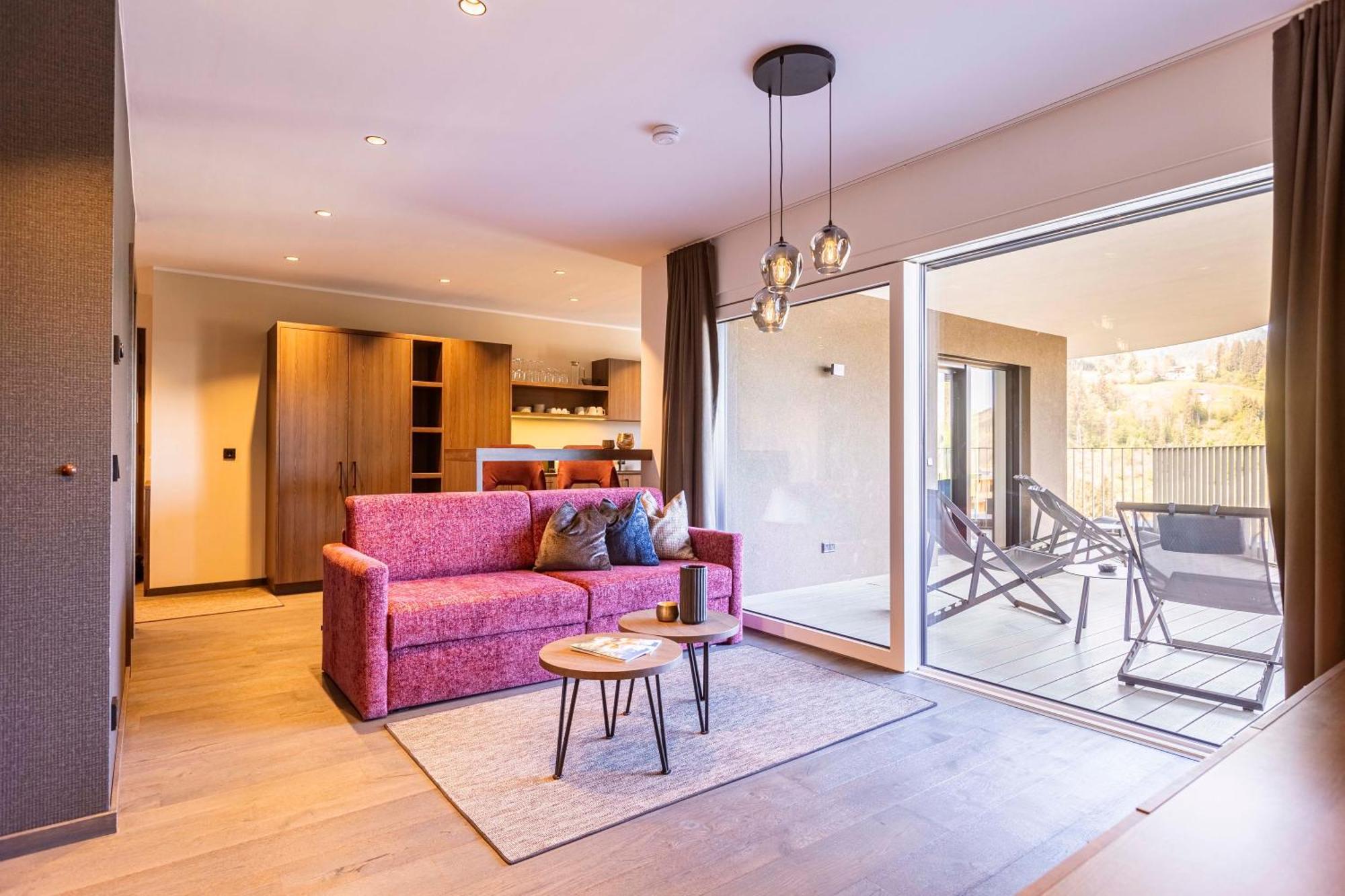 Brixental Suites Hopfgarten By Alps Resorts ホップフガルテン・イム・ブリクセンタール エクステリア 写真