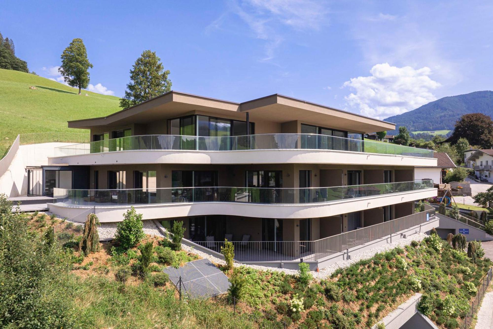 Brixental Suites Hopfgarten By Alps Resorts ホップフガルテン・イム・ブリクセンタール エクステリア 写真