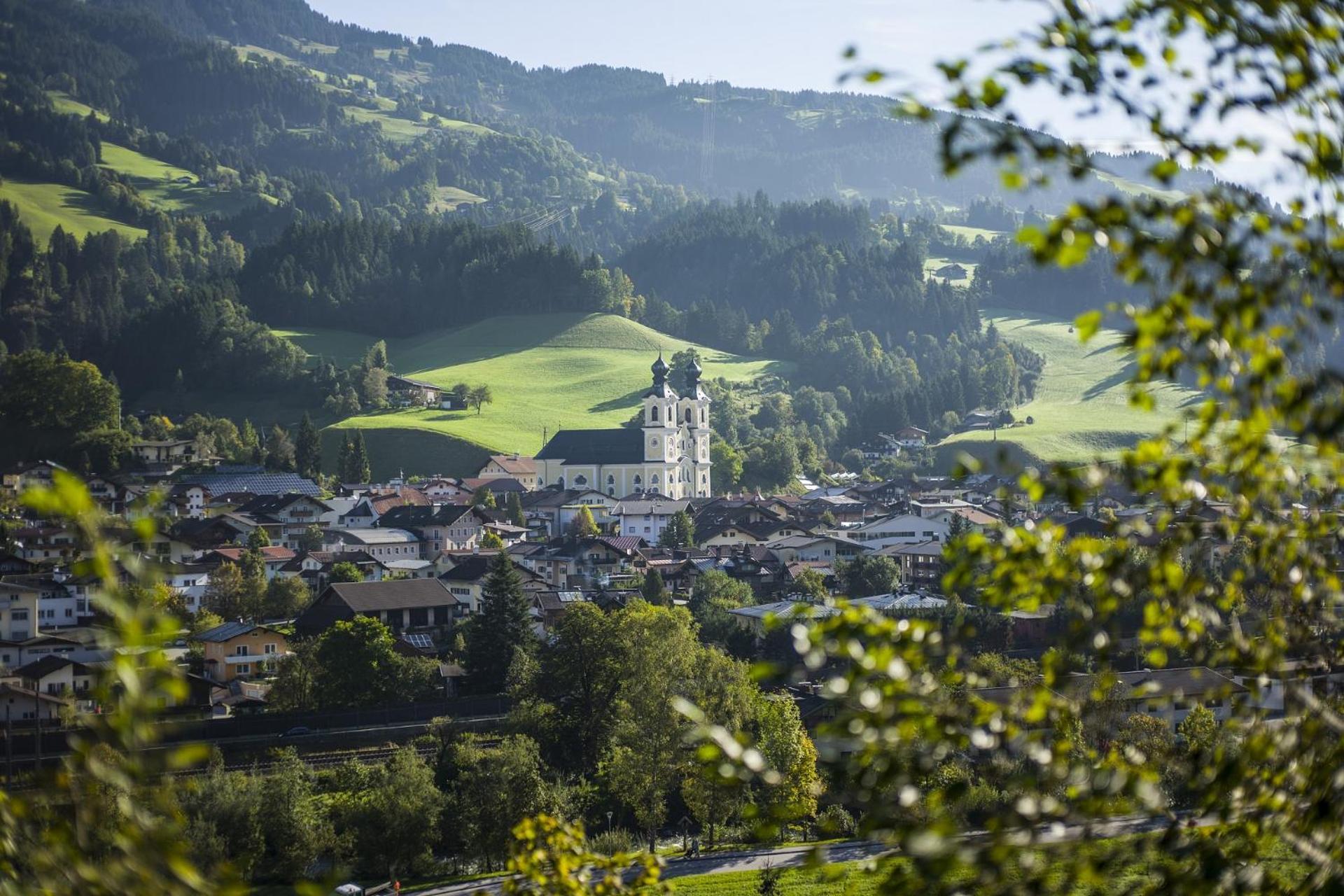 Brixental Suites Hopfgarten By Alps Resorts ホップフガルテン・イム・ブリクセンタール エクステリア 写真